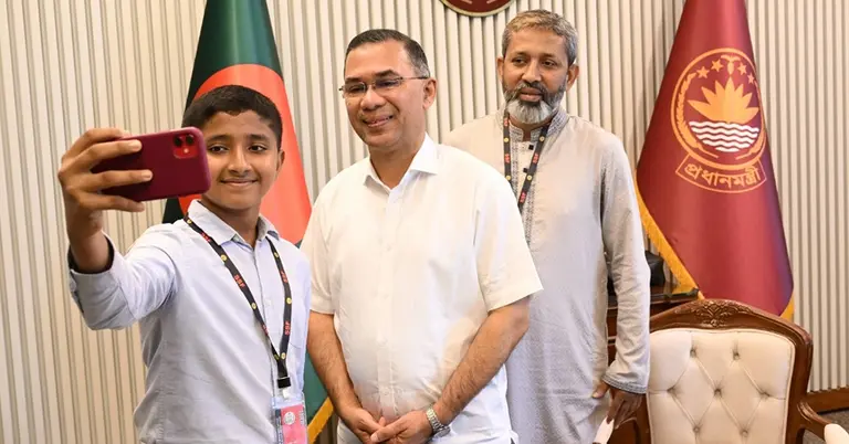 প্রধানমন্ত্রীর সঙ্গে দেখা করলো সেই তাহসিন